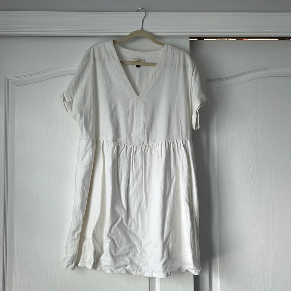 White Linen Short Sleeve Dress